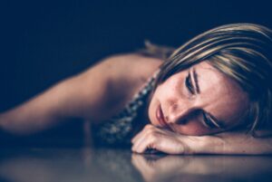 Nem elég technikákat tanulni. Nem elég megtanulni, hogyan tudod elfojtani a gondolataidat. - Atlantisz Temploma Rend